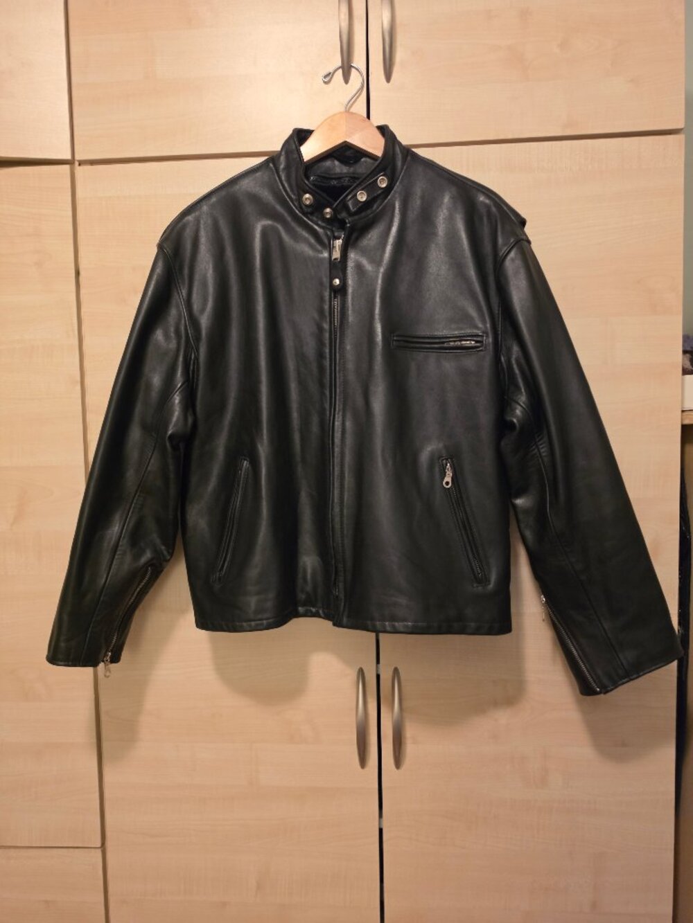 Schott 141 Classic Racer Leather Motorcycle Jacket